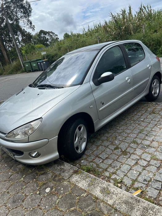 Peugeot  1.4 HDI Gulpilhares E Valadares